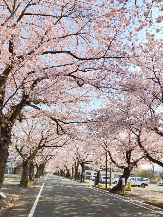 Imas Village Court Kobama Tomioka  ภายนอก รูปภาพ