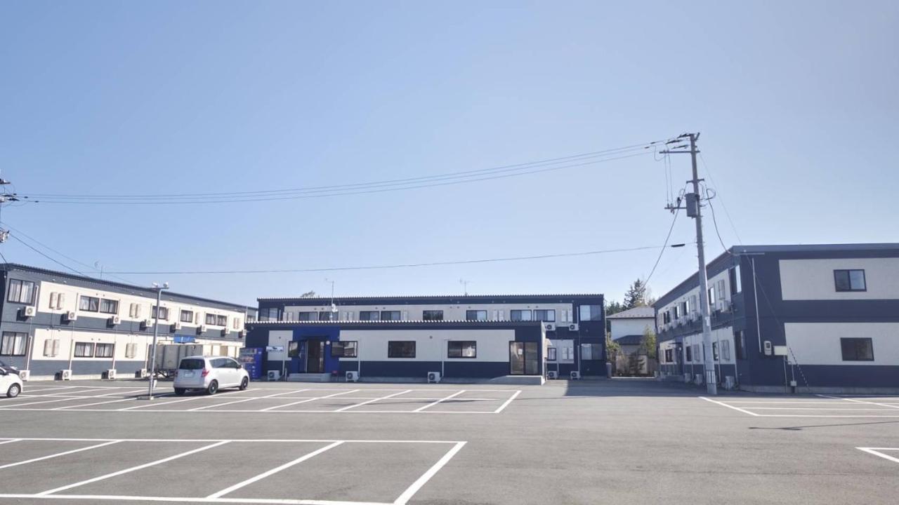 Imas Village Court Kobama Tomioka  ภายนอก รูปภาพ